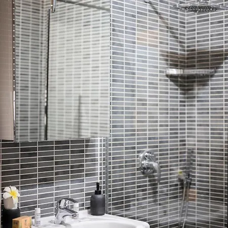 Апартаменты Lamiraute - Proche Centre - - Clim - Wifi *